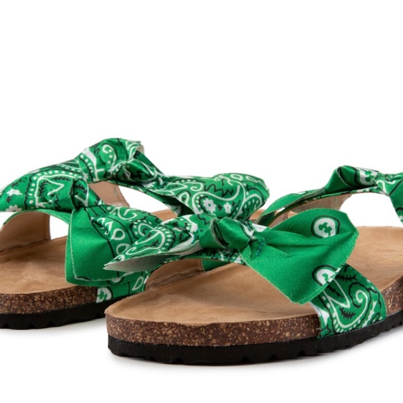 Green Bandana Bow Slides - Picture 3 of 4